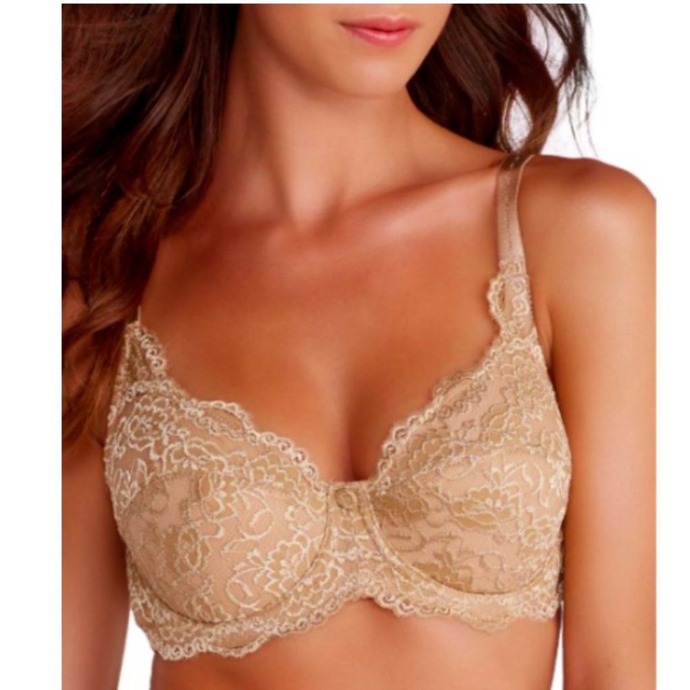 Q-T INTIMATES Women's Kelly Lace Underwire Bra 5554Q Size 44D - Nude NWT